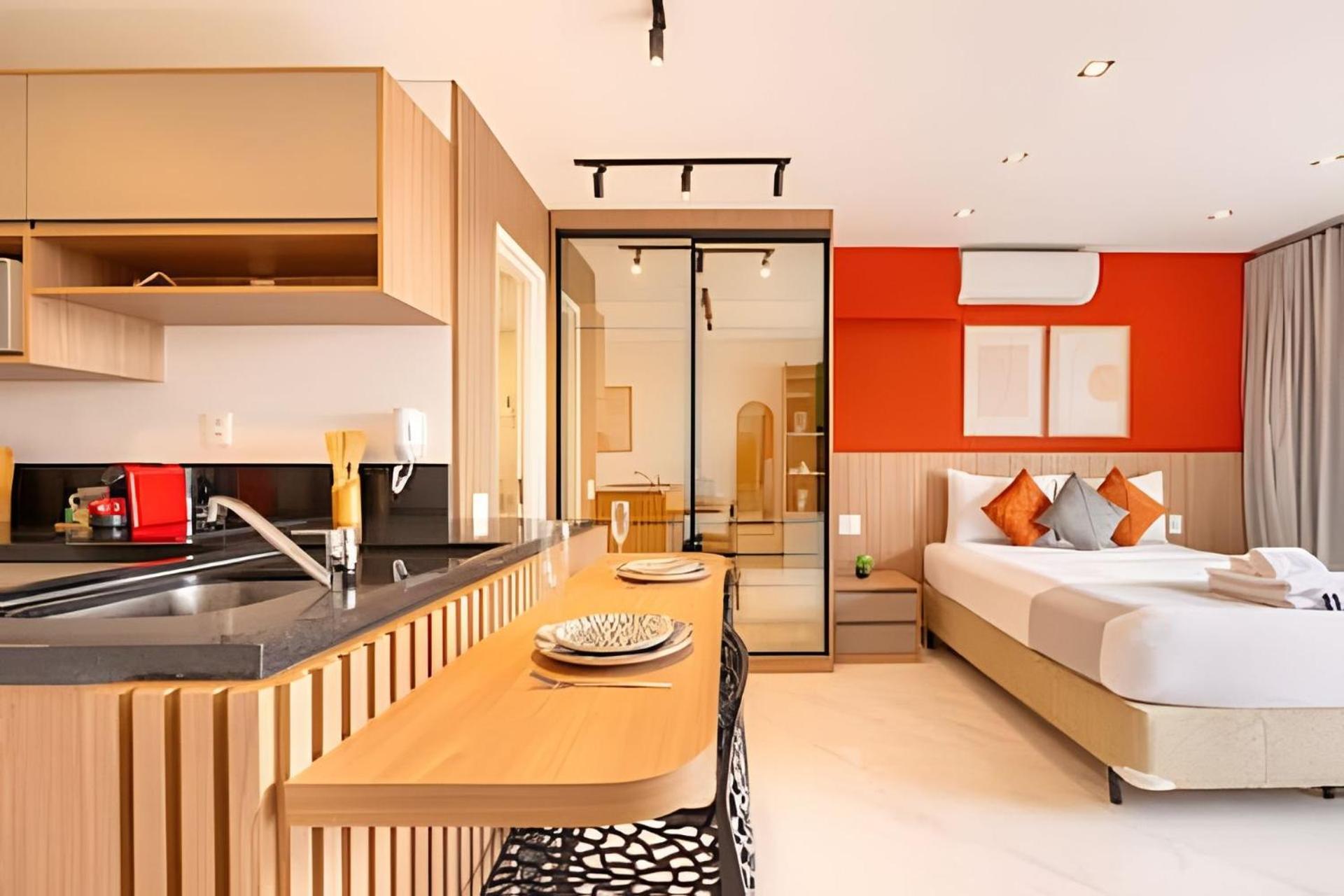 Apartamento Easy Star - Belissimo Apto C/vaga No 18° Andar - Rq01i *